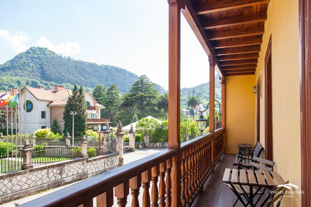 Apartamentos Puente Viesgo Viviendas Rurales Kültér fotó
